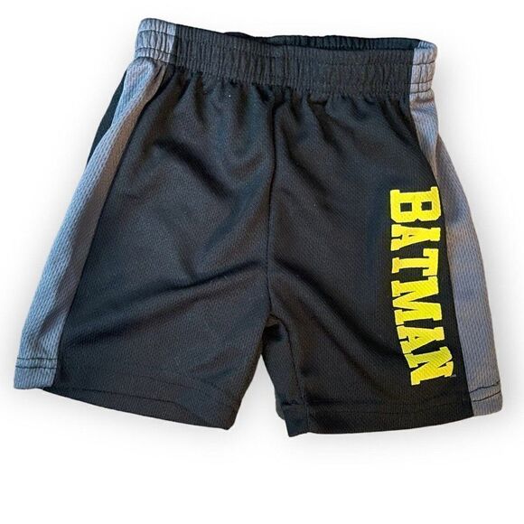 Batman Toddler Boy Black Batman Shorts Size 2T Casual Play DC Comics Basketball - Picture 2 of 5